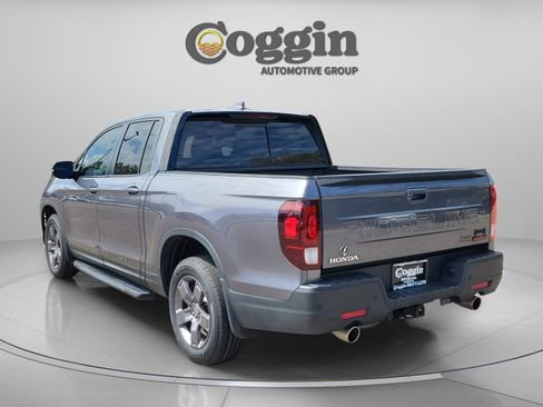 Used 2024 Honda Ridgeline TrailSport image 4