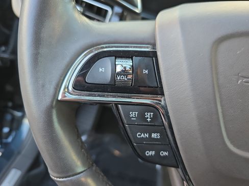 Used 2023 Lincoln Nautilus Reserve w/ Cargo Utility Package image 16