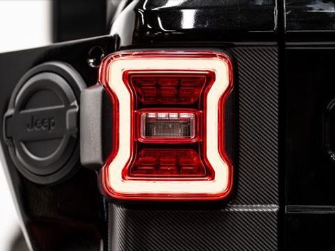 Used 2021 Jeep Wrangler Unlimited Rubicon image 20