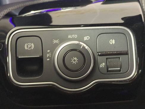 Used 2025 Mercedes-Benz CLA 250 image 26