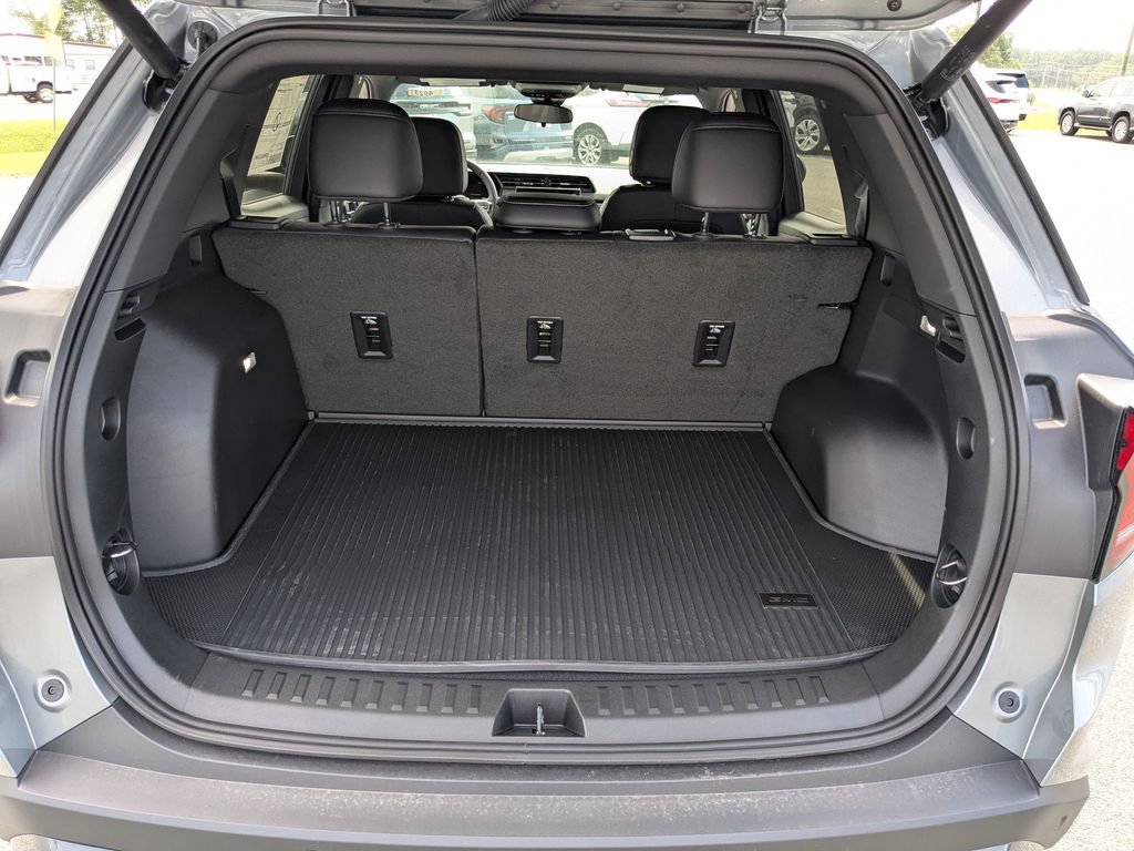 New 2027 GMC Terrain Elevation w/ Elevation Premium Package FWD image 15