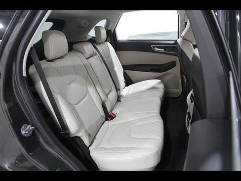 Used 2024 Ford Edge Titanium w/ Titanium Elite Package AWD/4WD image 17