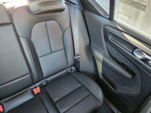 New 2026 Volvo XC40 B5 Core image 15