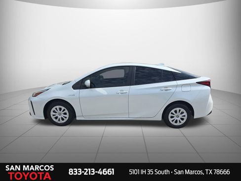 Used 2022 Toyota Prius L Eco FWD image 9
