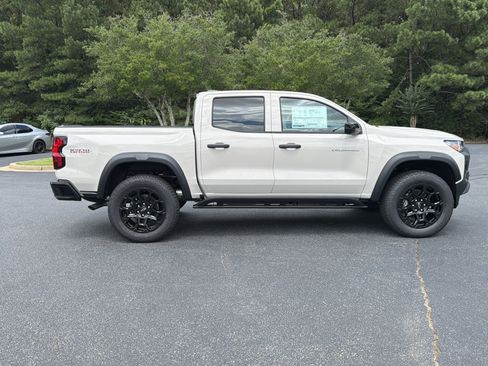 New 2026 Chevrolet Colorado Trail Boss AWD/4WD image 4