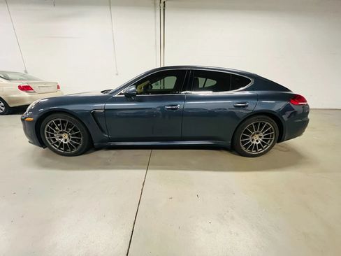 Used 2014 Porsche Panamera 4S AWD/4WD image 5