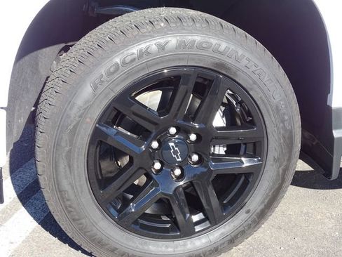 Certified 2023 Chevrolet Silverado 1500 Custom w/ Rally Edition image 5