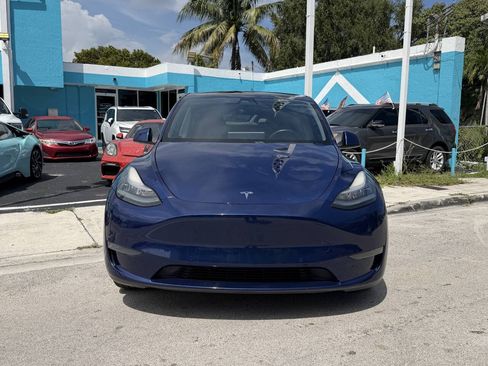 Used 2020 Tesla Model Y Long Range AWD/4WD image 3