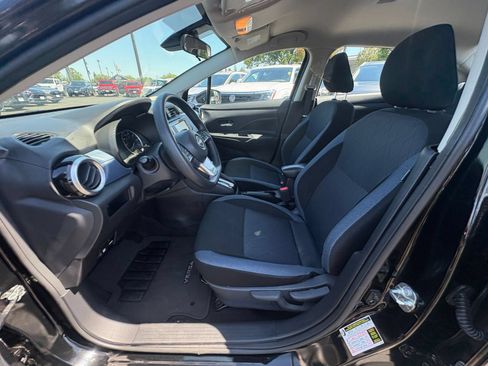 Used 2025 Nissan Versa SV FWD image 24