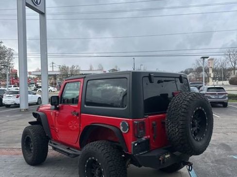 Used 2016 Jeep Wrangler Sport image 12