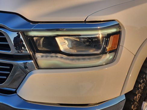 Used 2020 RAM 1500 Laramie image 9