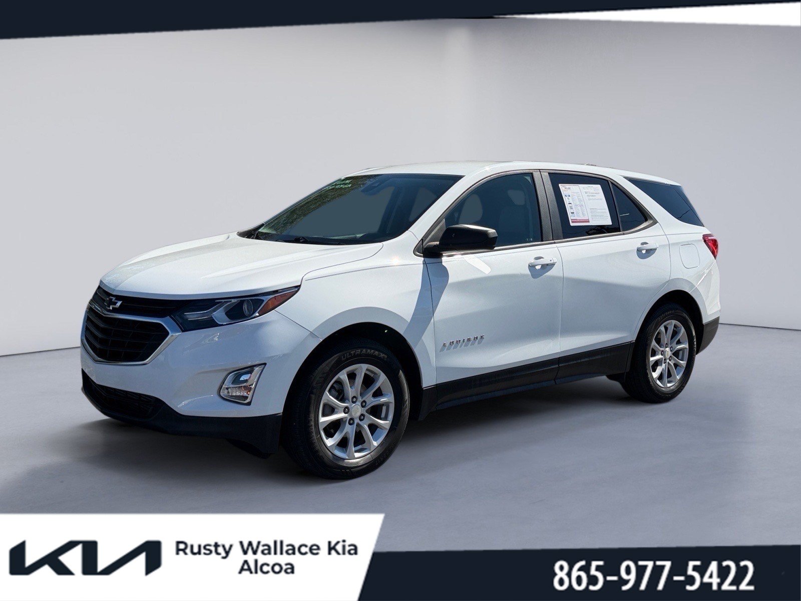 Used 2021 Chevrolet Equinox LS w/ LS Convenience Package FWD image 1
