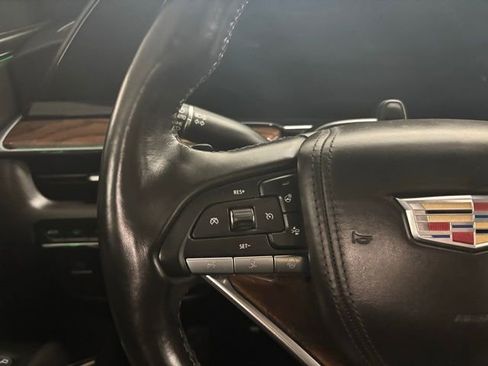Used 2022 Cadillac Escalade Premium Luxury Platinum image 28