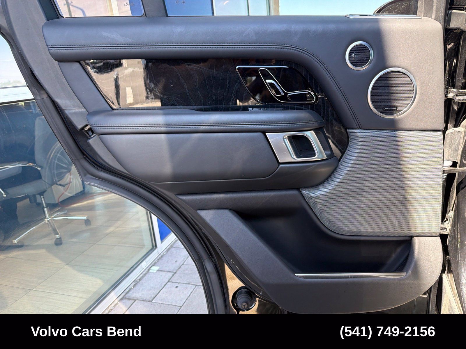 Used 2018 Land Rover Range Rover Autobiography AWD/4WD image 21