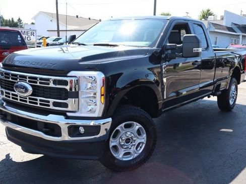 New 2026 Ford F350 XLT w/ FX4 Off-Road Package AWD/4WD image 1