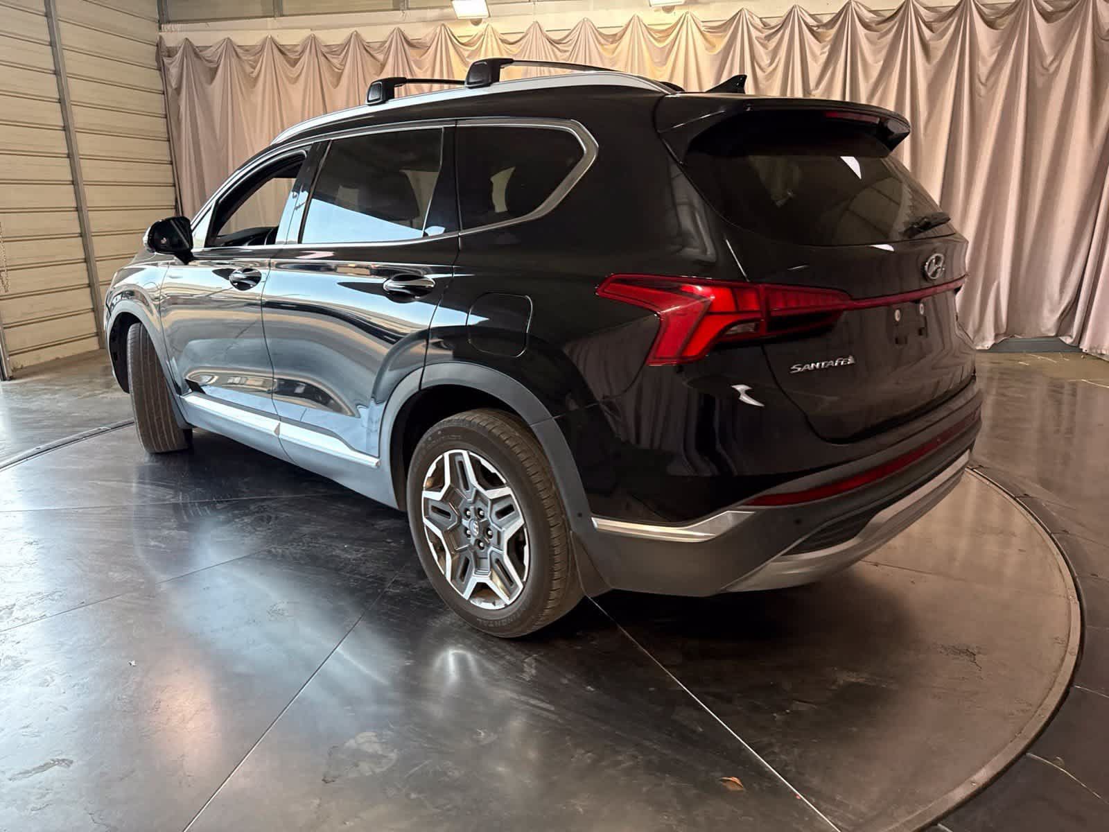 Used 2023 Hyundai Santa Fe Limited FWD image 7