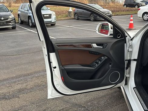 Used 2015 Audi A4 Premium Plus w/ Technology Package image 11
