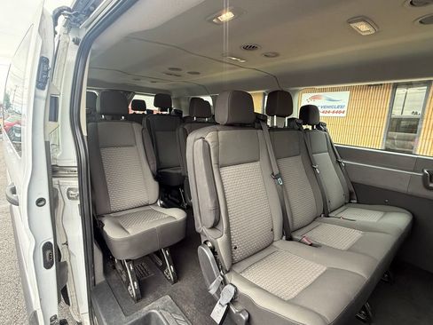Used 2023 Ford Transit 350 XLT RWD image 20