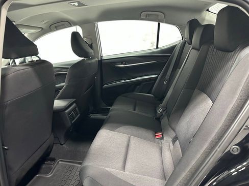 Used 2025 Toyota Camry LE image 47