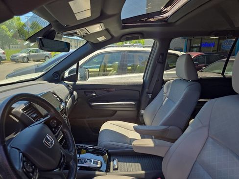 Used 2019 Honda Passport Elite image 11