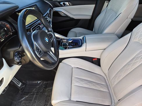 Used 2023 BMW X6 xDrive40i w/ M Sport Package image 14