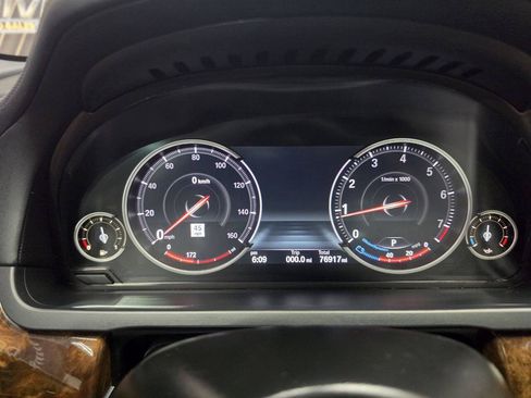 Used 2014 BMW 750i xDrive AWD/4WD image 20