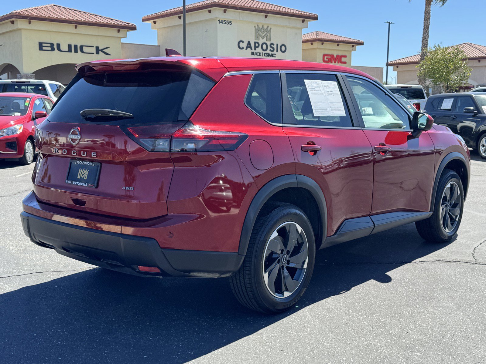 Used 2025 Nissan Rogue SV AWD/4WD image 6