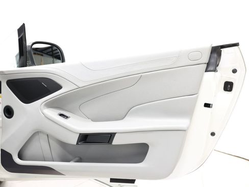 Used 2014 Aston Martin Vanquish Volante RWD image 77