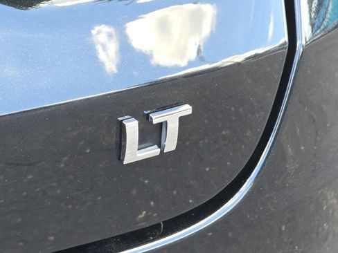 Used 2024 Chevrolet Trax LT FWD image 13
