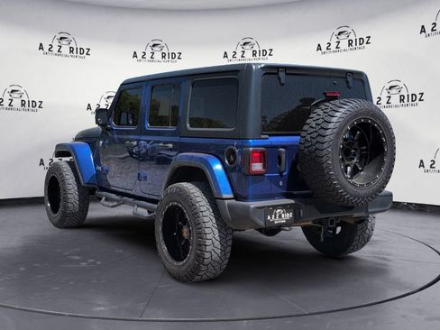 Used 2018 Jeep Wrangler Unlimited Sport AWD/4WD image 3