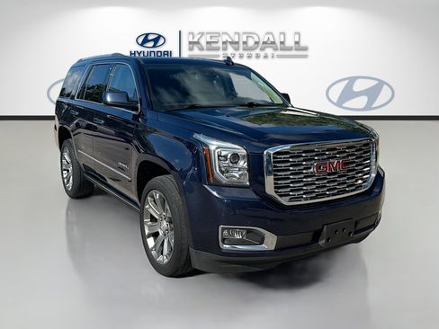 Used 2020 GMC Yukon Denali image 1