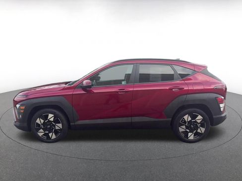 Used 2025 Hyundai Kona SEL image 8