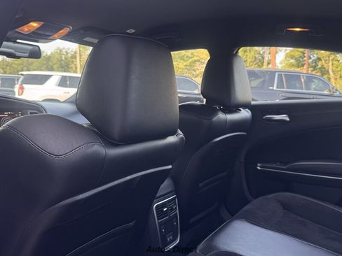 Used 2019 Dodge Charger Scat Pack w/ Plus Group RWD image 31