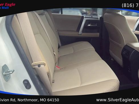 Used 2016 Toyota 4Runner SR5 Premium AWD/4WD image 12