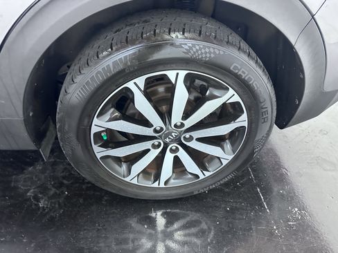 Used 2018 Kia Sportage EX w/ EX Technology Package FWD image 18