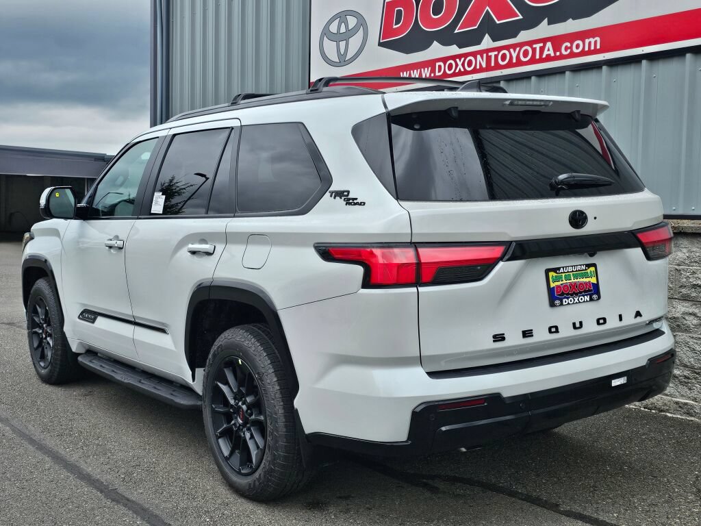 Used 2026 Toyota Sequoia Platinum w/ TRD Off-Road Package AWD/4WD image 5