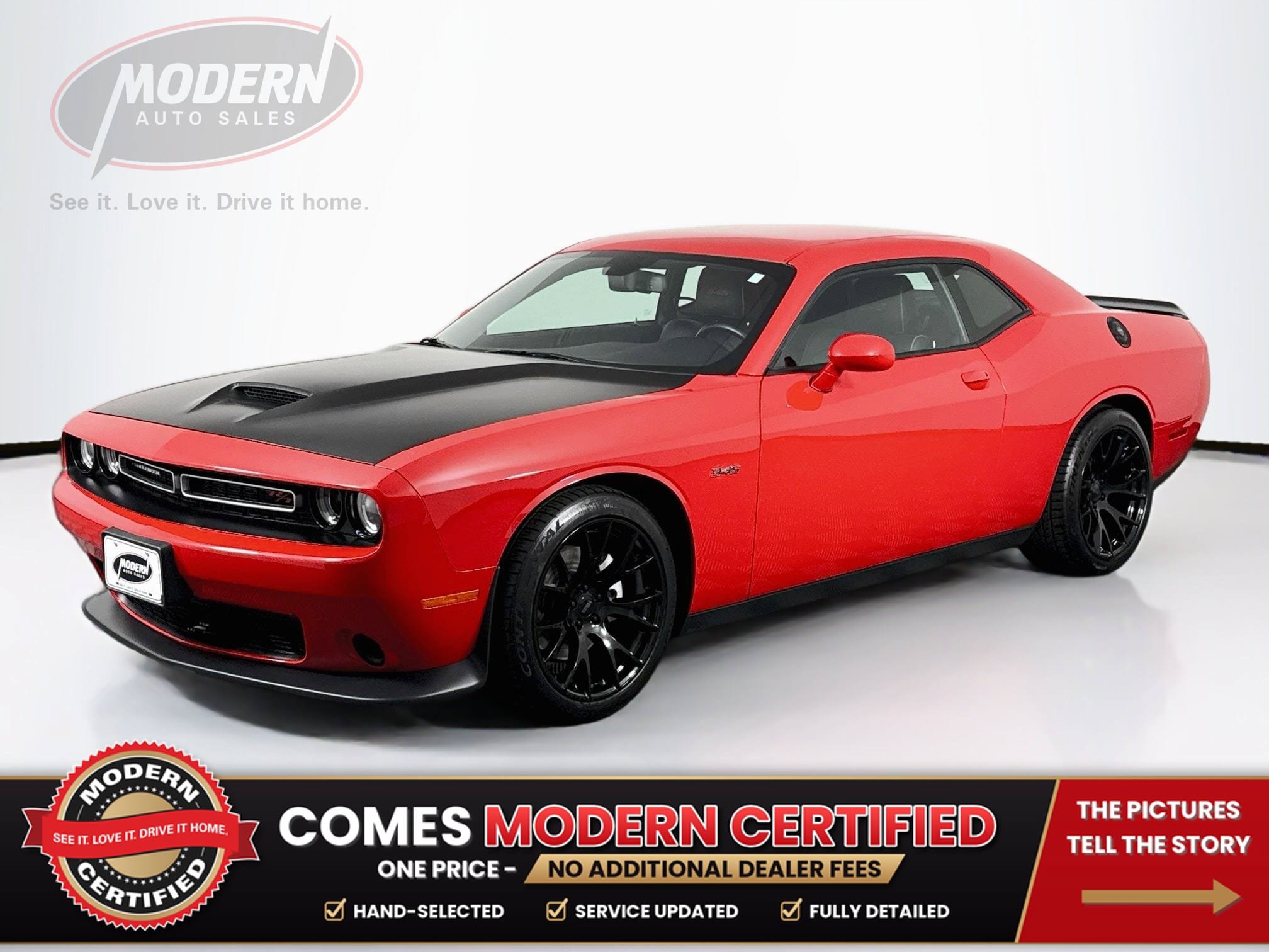 Used 2023 Dodge Challenger R/T RWD image 1