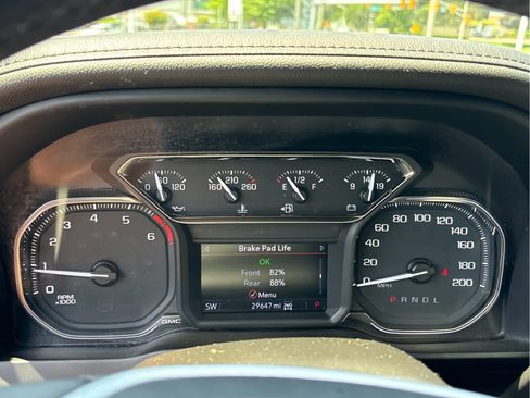 Used 2022 GMC Sierra 2500 SLE w/ Remote Start Package AWD/4WD image 18