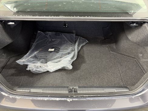 Used 2025 Subaru Legacy Premium image 14