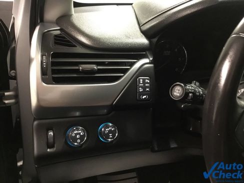 Used 2017 Chevrolet Tahoe LT AWD/4WD image 27