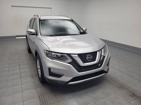 Used 2020 Nissan Rogue SV FWD image 14