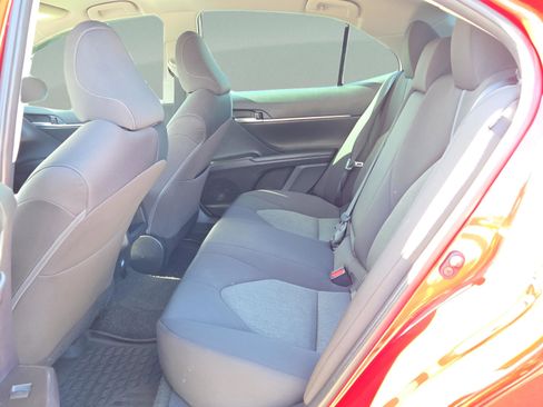 Used 2024 Toyota Camry LE image 12