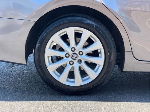 Used 2019 Toyota Camry LE image 26