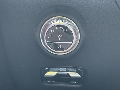 New 2026 Mercedes-Benz CLE 300 4MATIC Cabriolet image 31