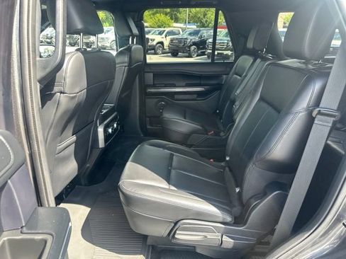 Used 2021 Ford Expedition XLT RWD image 23