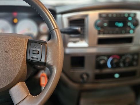 Used 2008 Dodge Ram 1500 Truck SLT w/ Popular Equipment Group image 10