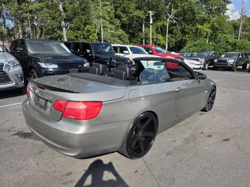 Used 2008 BMW 328i Convertible image 4