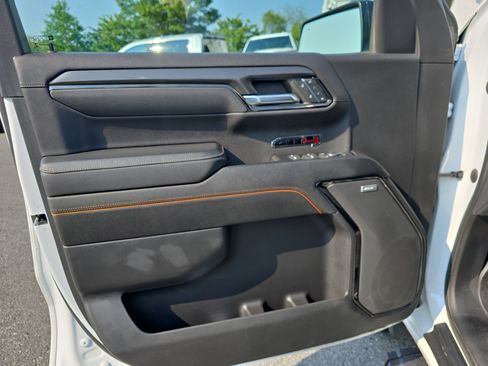 Used 2023 GMC Sierra 1500 AT4 AWD/4WD image 19