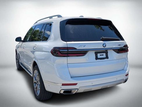 Used 2026 BMW X7 xDrive40i AWD/4WD image 6
