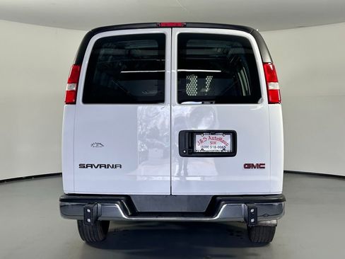 Used 2024 GMC Savana 2500 w/ Driver Convenience Package RWD image 6